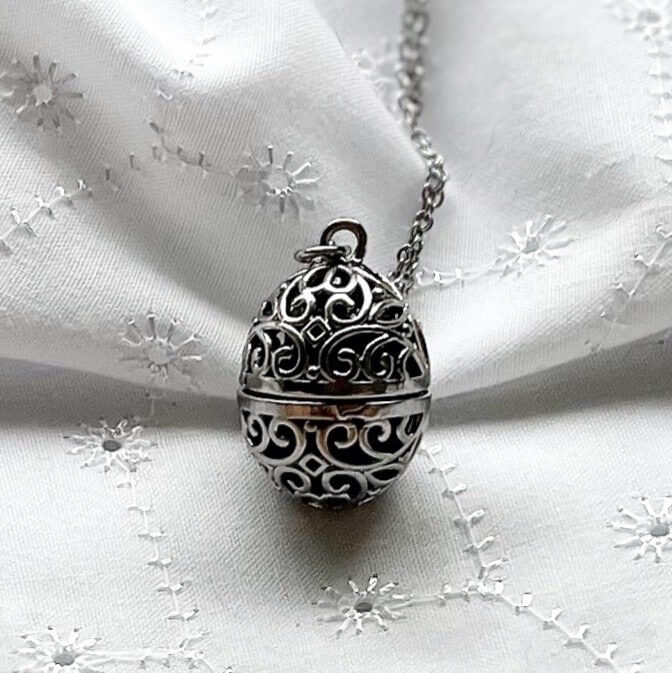 Oval cage locket with green ribbon inside - Write Your Wish Necklace
